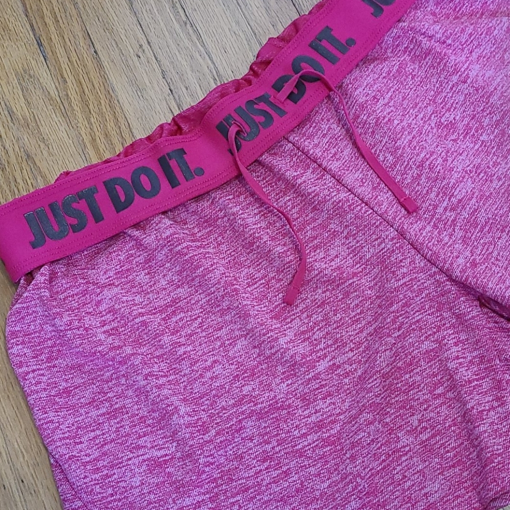 Nike Dri-Fit Shorts💕 - Picture 2 of 5